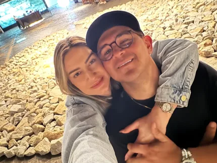 Lívia Avelar e Bruno Avelar em registro compartilhado nas redes sociais