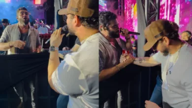 Henrique e Juliano durante apresentação ao vivo