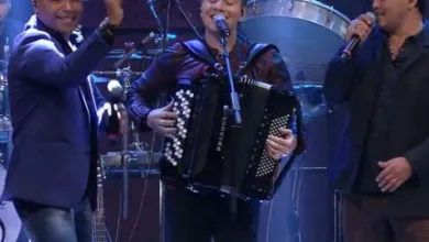 Rick e Renner cantando no programa Altas Horas