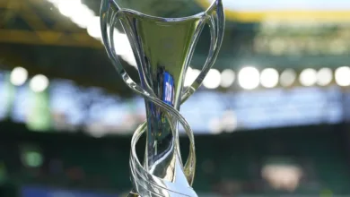 Taça da Champions League Feminina em destaque.