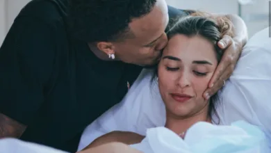 Tainá Castro e Éder Militão anunciam o nascimento do filho Gabriel