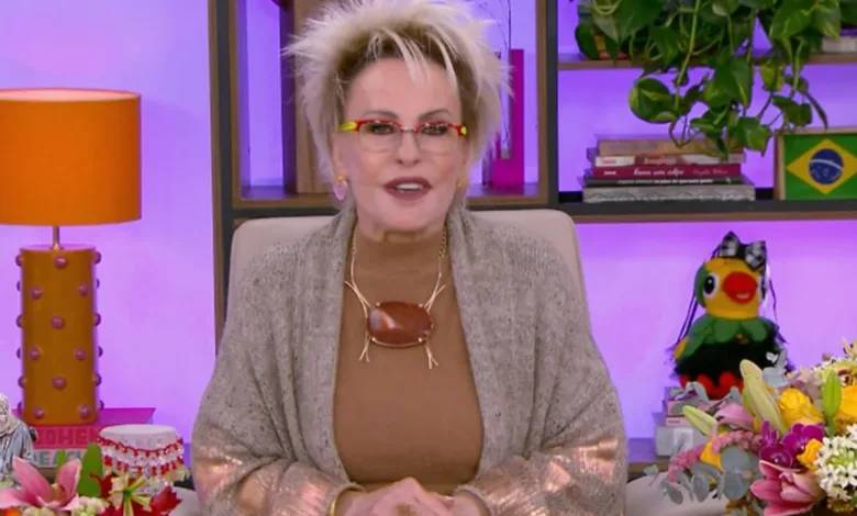 Ana Maria Braga no estúdio do Mais Você