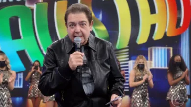 O apresentador Fausto Silva em estúdio