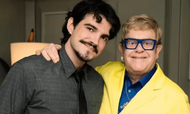 Jão e Elton John juntos após encontro no Rock in Rio