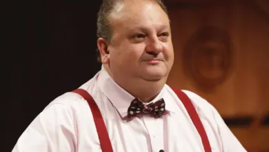 Participante Gabriela e os jurados do MasterChef Brasil