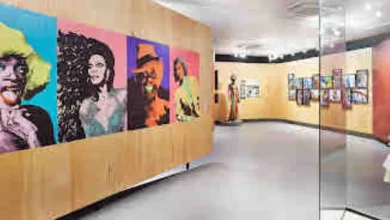 Fachada ou espaço interno do Museu da Diversidade Sexual em São Paulo