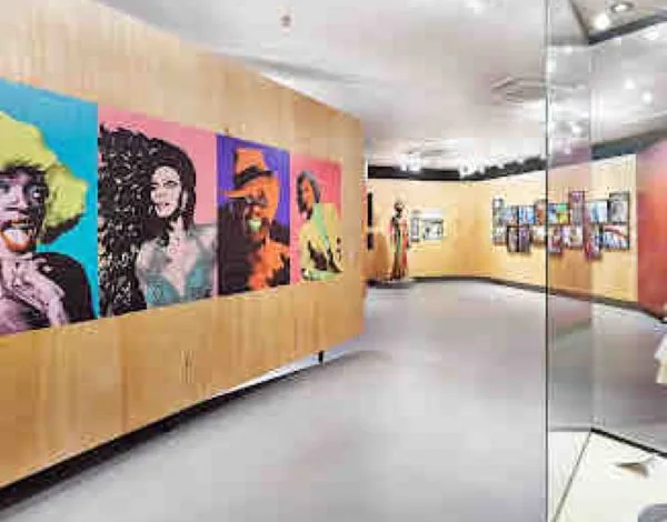 Fachada ou espaço interno do Museu da Diversidade Sexual em São Paulo