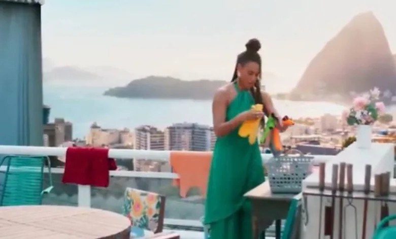 Sheron Menezzes em cena da novela Por Você