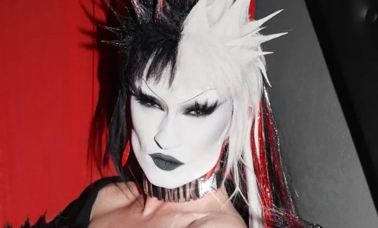 A drag queen Gottmik em evento público