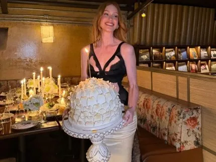 Marina Ruy Barbosa em foto divulgada para revista